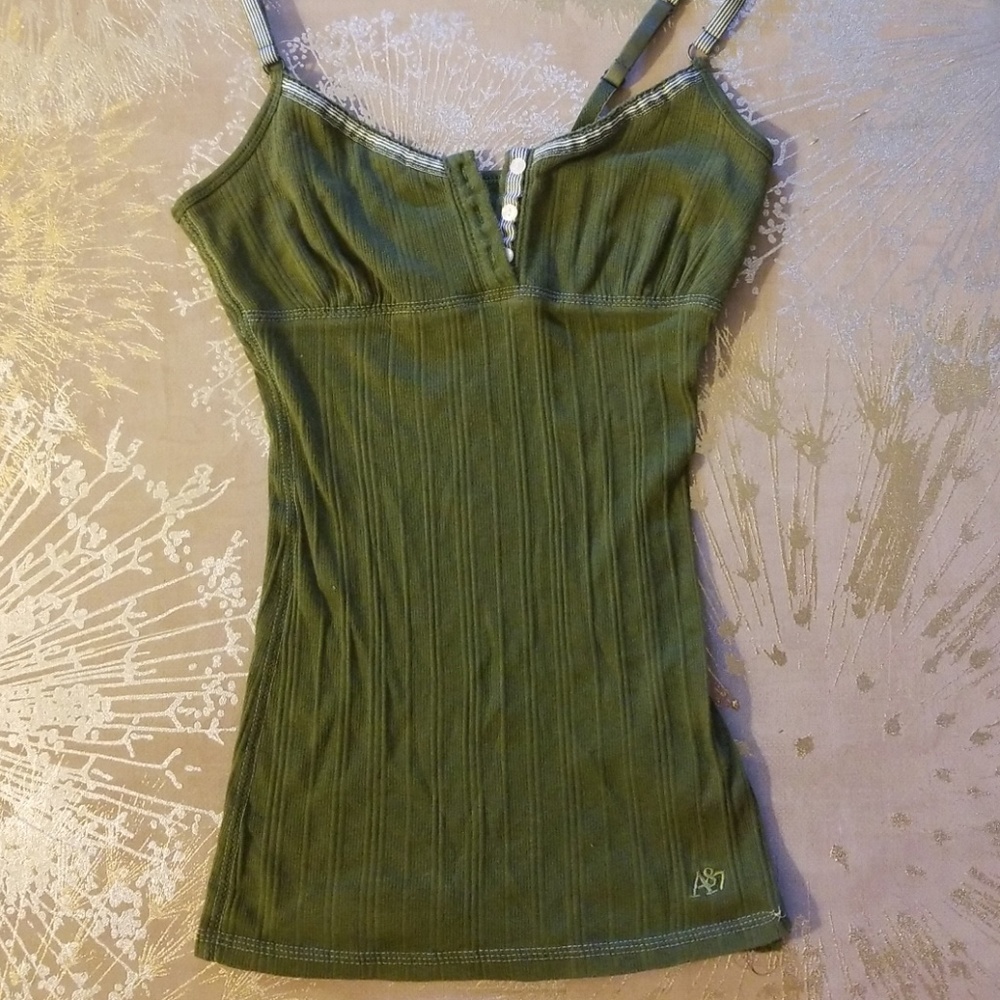 Green spaghetti strap tank